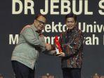 Rektor-UMP-dan-Menlu-Retno-Marsudi-Raih-Penghargaan-Bergengsi.jpg