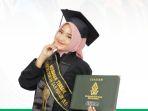 Rena-Selvia-meraih-predikat-wisudawan-terbaik-dalam-Wisuda-Sarjana-ke-92-UIN-Walisongo-Semarang.jpg