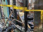 Rumah-Tiga-Lantai-Terbakar-di-Jakarta.jpg