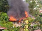 Rumah-terbakar-menimpa-seorang-nenek-bernamaSuhartini-yang-tinggal-di-Balikpapan.jpg