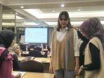 Sejumlah-desainer-melakukan-persiapan-mengikuti-Kudus-Fashion-Week-KFW.jpg