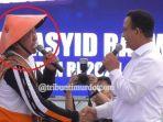 Seorang-nelayan-asal-Tonrangeng-Parepare-bernama-Sappe-saat-menemui-Capres.jpg