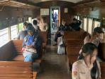 Suasana-perjalanan-kereta-wisata-zaman-kolonial-Belanda-rute-Ambarawa-Tuntang.jpg