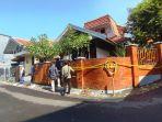 Suasana-rumah-produksi-narkoba-di-sebuah-rumah-kontrakan-mewah.jpg