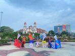 Tari-Kiprah-Pemilu-Damai-direkam-di-Tugu-Muda-Semarang.jpg