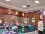 Terdakwa-Dhio-Daffa-saat-menyampaikan-pembelaan-dan-rasa-penyesalan.jpg
