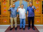 Tiga-Kandidat-Sekda-Kota-Surakarta-sebelum-debat-di-Pendhapi-Gedhe-Balaikota-Surakarta.jpg