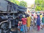 Truk-yang-mengangkut-30-ton-minyak-goreng.jpg