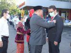 Wakil-Rektor-Bidang-Umum-Keuangan-Unsoed-Prof-Dr-Hibnu-Nugroho-SH-MHum-jas-hitam_1.jpg