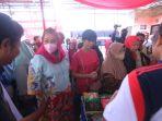 Wali-Kota-Semarang-Hevearita-Gunaryanti-Rahayu-menghadiri-pasar-murah-di-Semarang-Tengah.jpg
