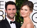 adam-levine-dan-behati-prinsloo_20160923_121338.jpg