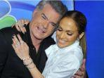 aktor-Ray-Liotta-dan-Jennifer-Lopez.jpg