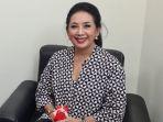 anggota-dpr-ri-tuti-n-roosdiono-dari-dapil-jateng-i.jpg