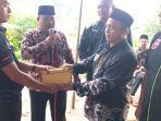 anggota-kpbn-menyerahkan-donasi-kepada-korban-kecelakaan-lalu-lintas.jpg