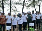 berperan-aktif-dalam-konservasi-pantai-dan-air-pln-salurkan-bantuan-31000.jpg