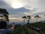 bukit-ganduman-jenawi-karanganyar.jpg