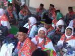 calon-jemaah-haji-kendal_20160826_185748.jpg