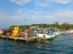 dermaga-kapal-di-pulau-nyamuk-pulau-terpencil-kecamatan-karimunjawa.jpg