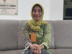 dr-Lenny-Harlina-Herdha-Santi.jpg