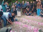 empat-anggota-keluarga-suranto-yang-tewas-dibunuh-di-rumahnya-di-baki-sukoharjo.jpg