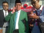 emron-pangkapi-di-rakernas-pdip.jpg