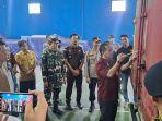 engan-penyegelan-boks-truk-oleh-Sekretaris-Daerah-Sek.jpg