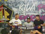 ferinando-pahabol-persik-kediri.jpg