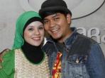 indra-bekti-dan-istrinya_20160204_110003.jpg