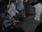 jenazah-korban-bus-rukun_20150716_000351.jpg
