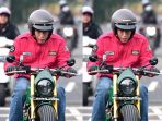 Viral Foto Jokowi Naik Motor Retro Modifikasi, Segini Harga Jaket dan Helm, Semua Karya Anak Bangsa
