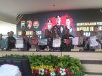 kapolda-jateng-irjen-pol-ahmad-luthfi-saat-menyerahkan-sepeda-motor.jpg