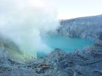 Rute Pendakian Kawah Ijen Lebar, Ramai Orang Meski Bau Belerang (Bagian 3)