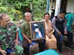 keluarga-korban-mutilasi-di-pati-bersedih_20171215_175831.jpg