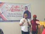 ketua-umum-koni-kota-semarang-arnaz-agung-andararasmara-memberikan.jpg