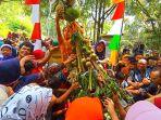 kirab-desa-wisata-kejawar-banyumas.jpg