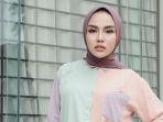 medina-zein-klarifikasi-utang-ke-rachel-vennya-hingga-kirim-bukti-transfer-tapi-uang-tak-masuk.jpg