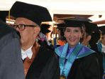 Undip Beri Gelar Doktor Honoris Causa pada Menteri Susi, Ganjar Pranowo: Nekat!