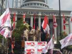 mk-didemo-massa-prabowo-oke.jpg