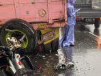 motor-dan-truk-di-Jalan-Raya-Semarang-Solo.jpg