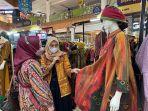 Masyarakat Makin Gemar Belanja Fesyen