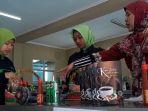 parsel-lebaran-oleh-siswa-SMKN-Jateng-di-Pati.jpg