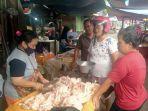 pedagang-ayam-potong-di-pasar-karangayu-semarang.jpg