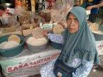 pedagang-beras-di-karangayu.jpg