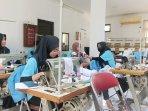 pelatihan-jahit-pakaian-wanita1.jpg