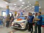 penyerahan-grand-prize2.jpg