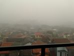 prakirawan-cuaca-stasiun-meteorologi-ahmad-yani-semarang-memprediksi-akan-hujan-lebat_20161214_144515.jpg