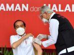 presiden-joko-widodo-saat-mendapat-suntikan-pertama-vaksin-covid-19-di-istana.jpg