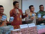 proyek-gagal-proyek-lampu-pocong.jpg