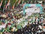 puluhan-ribu-santri.jpg