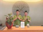 resepsionis-di-whiz-hotel-pemuda-semarang.jpg